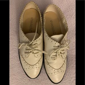 Cute lace-up off-white women’s shoes